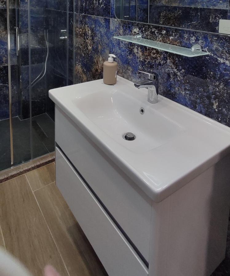 Kompleks Alb Adriatik Desiree' House Aparthotel *